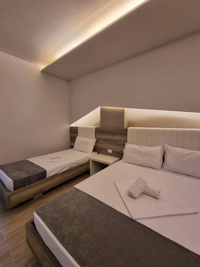 Imperial 4*